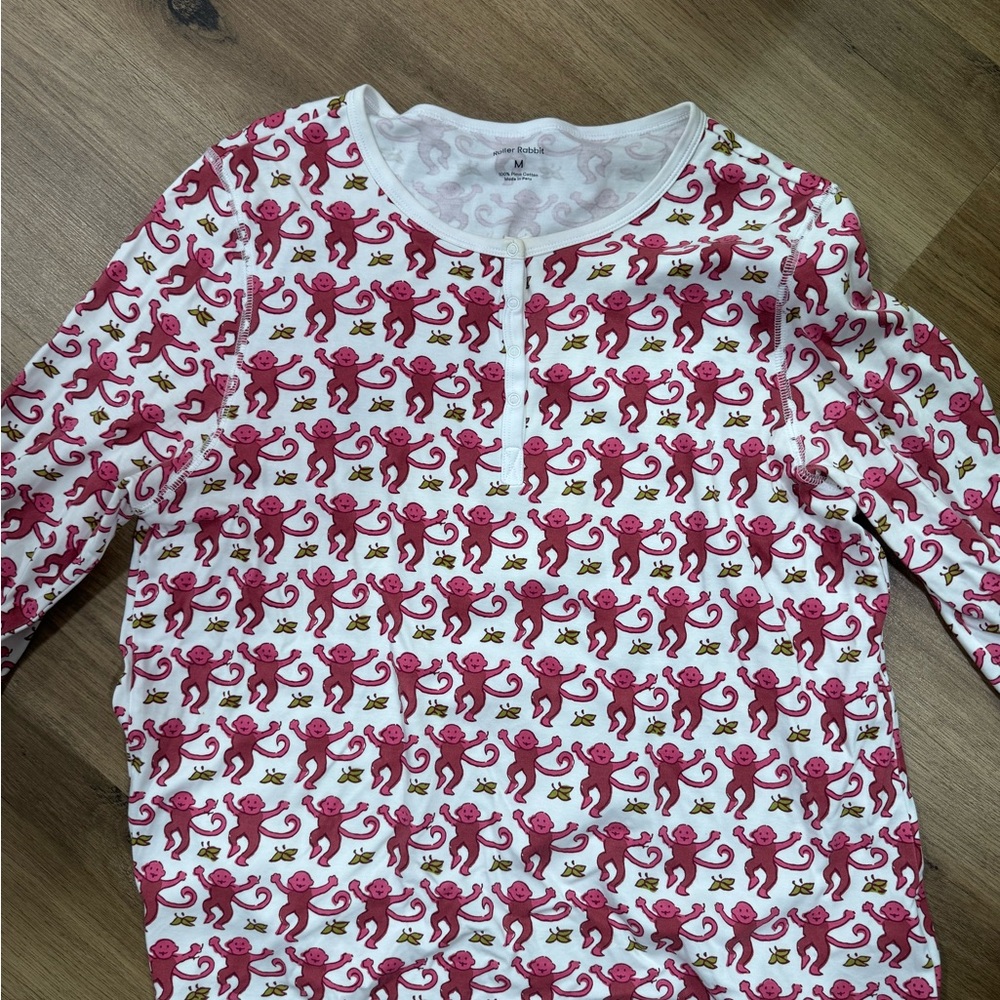 Roller Rabbit Pajama Set - Picture 2 of 3